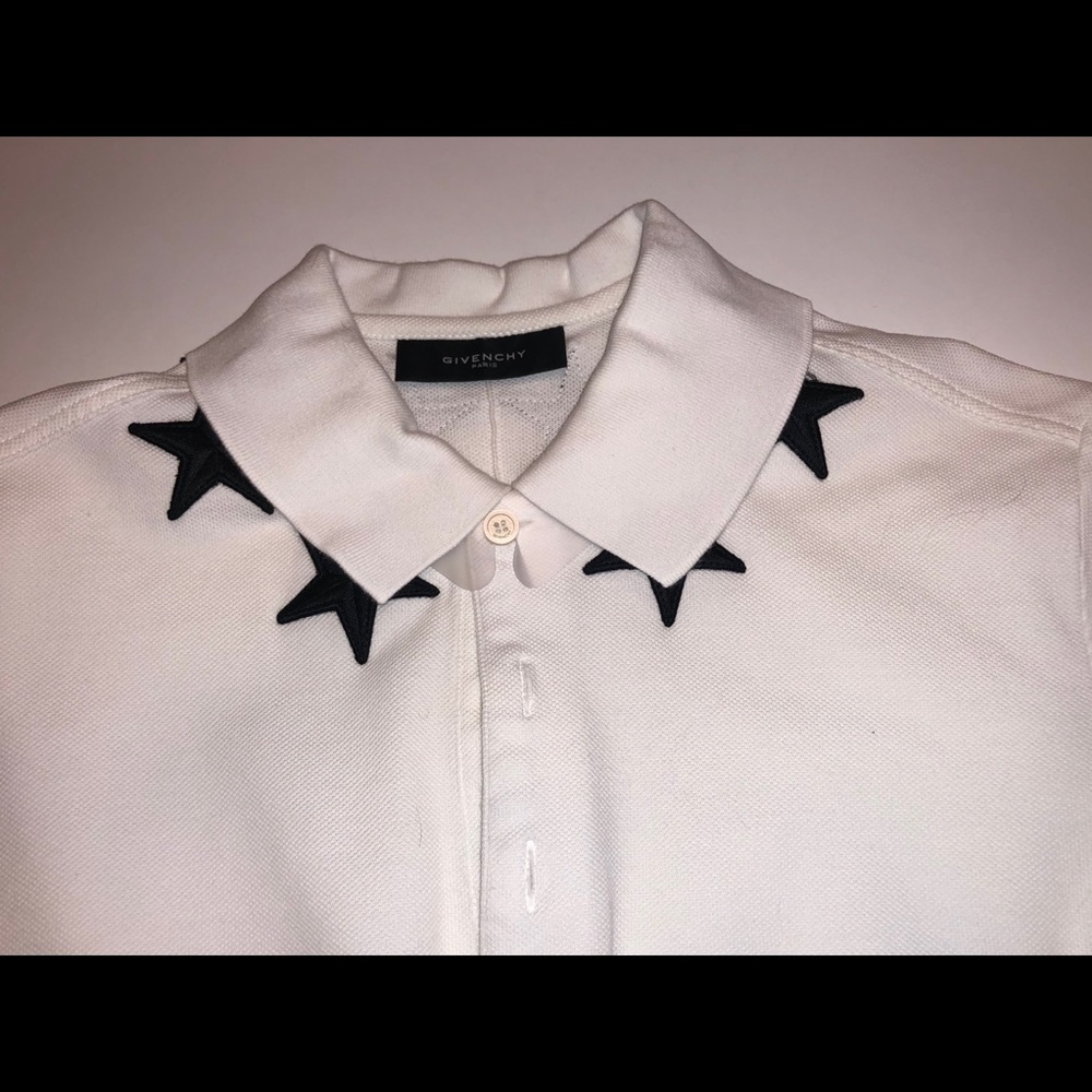 Authentic Givenchy polo. Size extra small